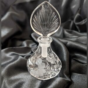 #97. Vintage Crystal  Perfume Bottle